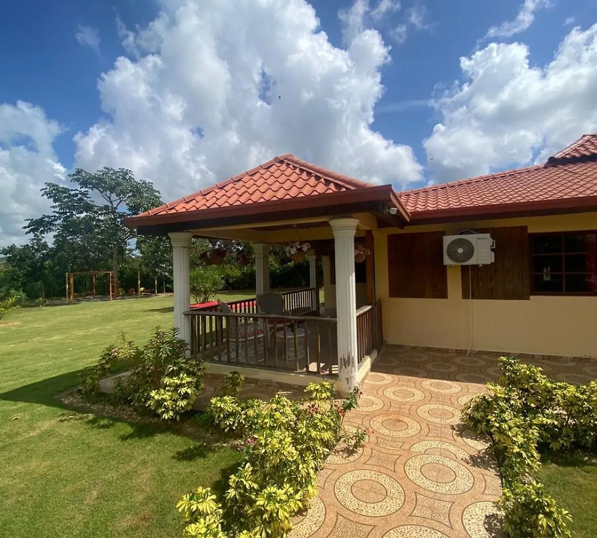 Villa Las Rosas Jp Bayaguana